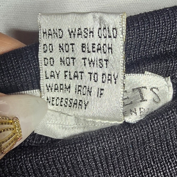 Diane Von Furstenberg 2 Piece Set Cardigan Pants Women’s 100% Silk Black 3x - Picture 11 of 12